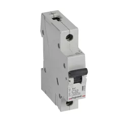 Legrand 419205 Kismegszakító 1P/ 32A/C RX3 6kA 