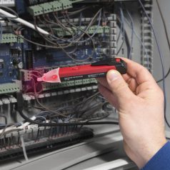   GLB 25818 Érintés nélküli feszültség detektor LED lámpával (hangot és fényjelzést ad)