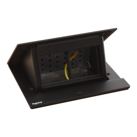 Legrand 654802 Incara Incara Pop-up - bútorba süllyeszthető, 4 modul üres, fekete