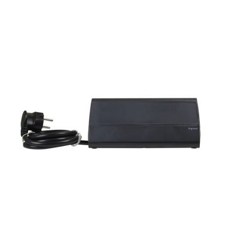 Legrand 694811 Multimédiás asztali elosztósor tablet tartóval 3 x 2P+F + 2 USB-A, fekete
