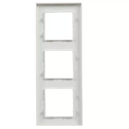 Legrand 863193 Niloé Step 3-as keret, fehér