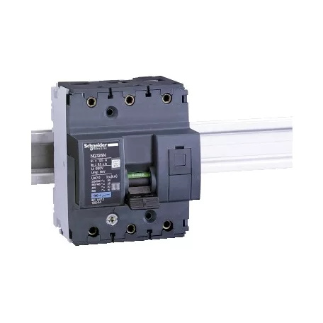 Schneider 18642 NG125N kismegszakító, 3P, C, 100A