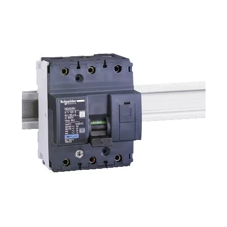 Schneider 18663 NG125N kismegszakító, 3P, B, 80A