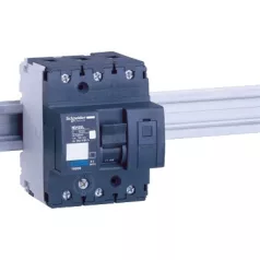 Schneider 18852 NG125L kismegszakító, 3P, D, 32A