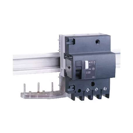 Schneider 19002 Vigi NG125 áram-védőkioldó, AC osztály, 3P, 63A, 30mA